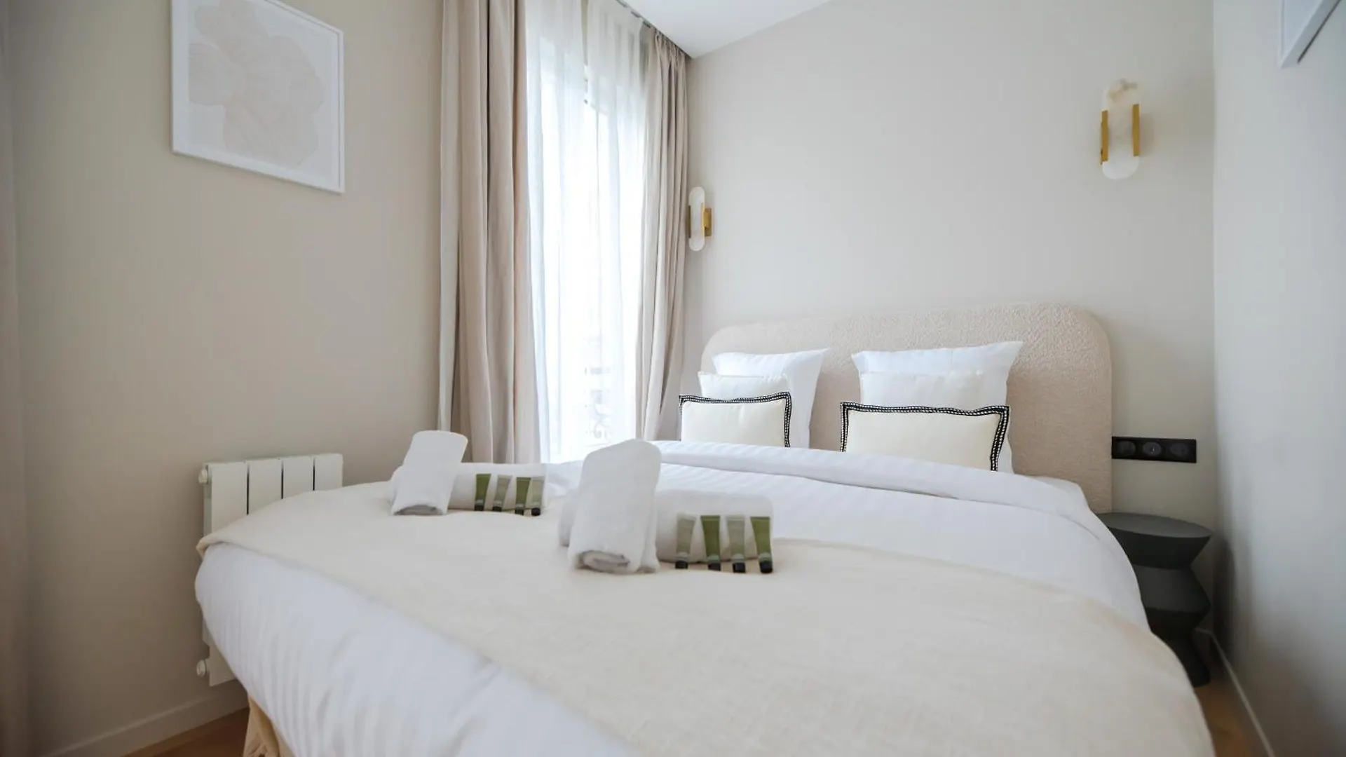Apartment Ferienwohnung Luxury Flat - Opera & Upper Marais Paris