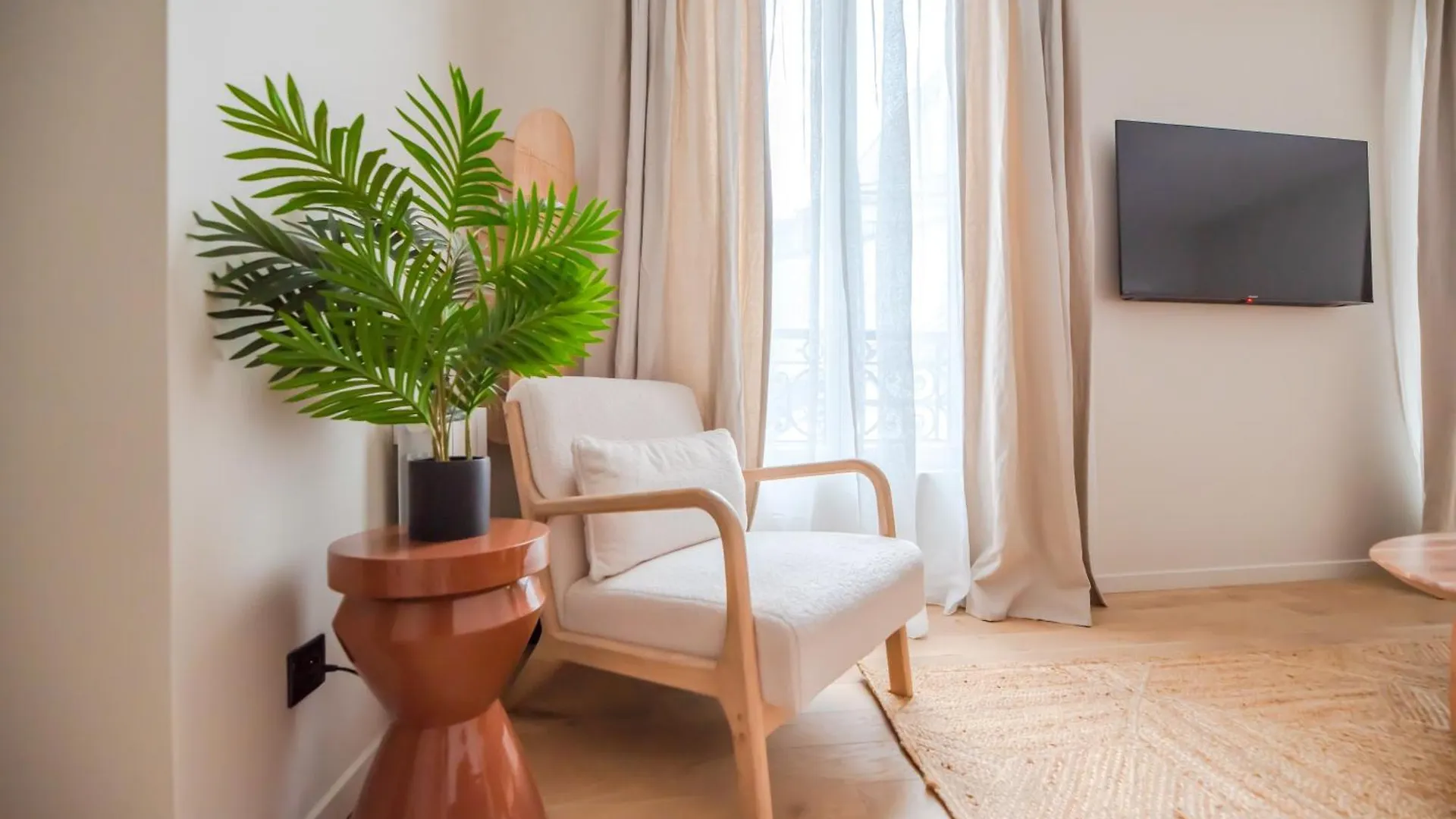 Ferienwohnung Luxury Flat - Opera & Upper Marais Paris